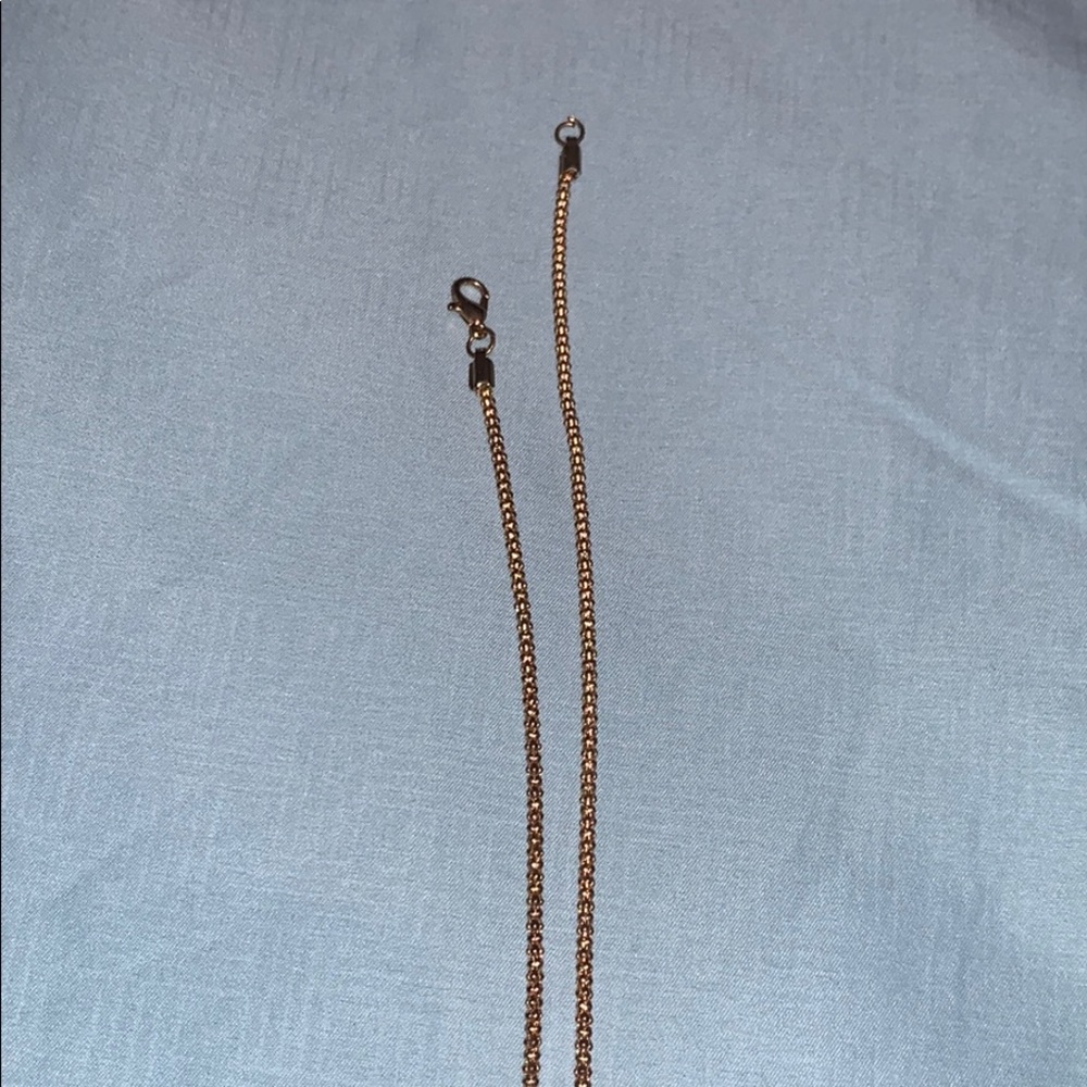 Fashion necklaces - Picture 4 of 7
